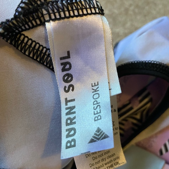 Burnt Soul Kids bodysuit - Picture 3 of 4